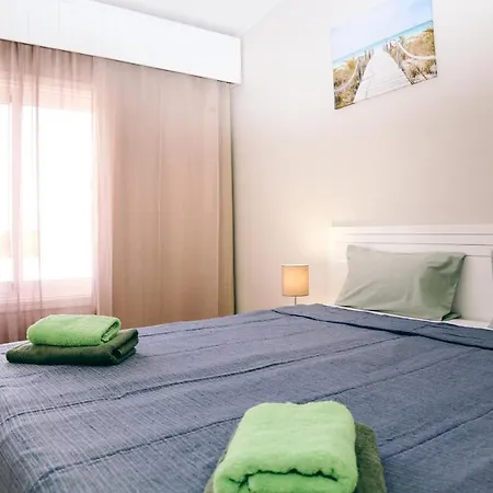 Island Village 2 Bedroom أذيخي